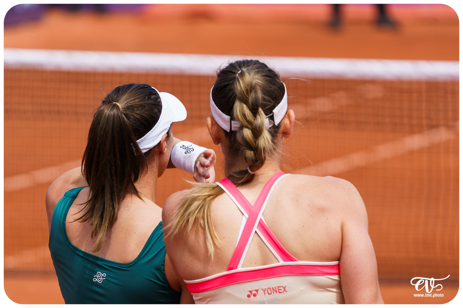 WTA 500 IS 2025 : T. BABOS + L. STEPHANIE vs H. GUO + N. MELICHA